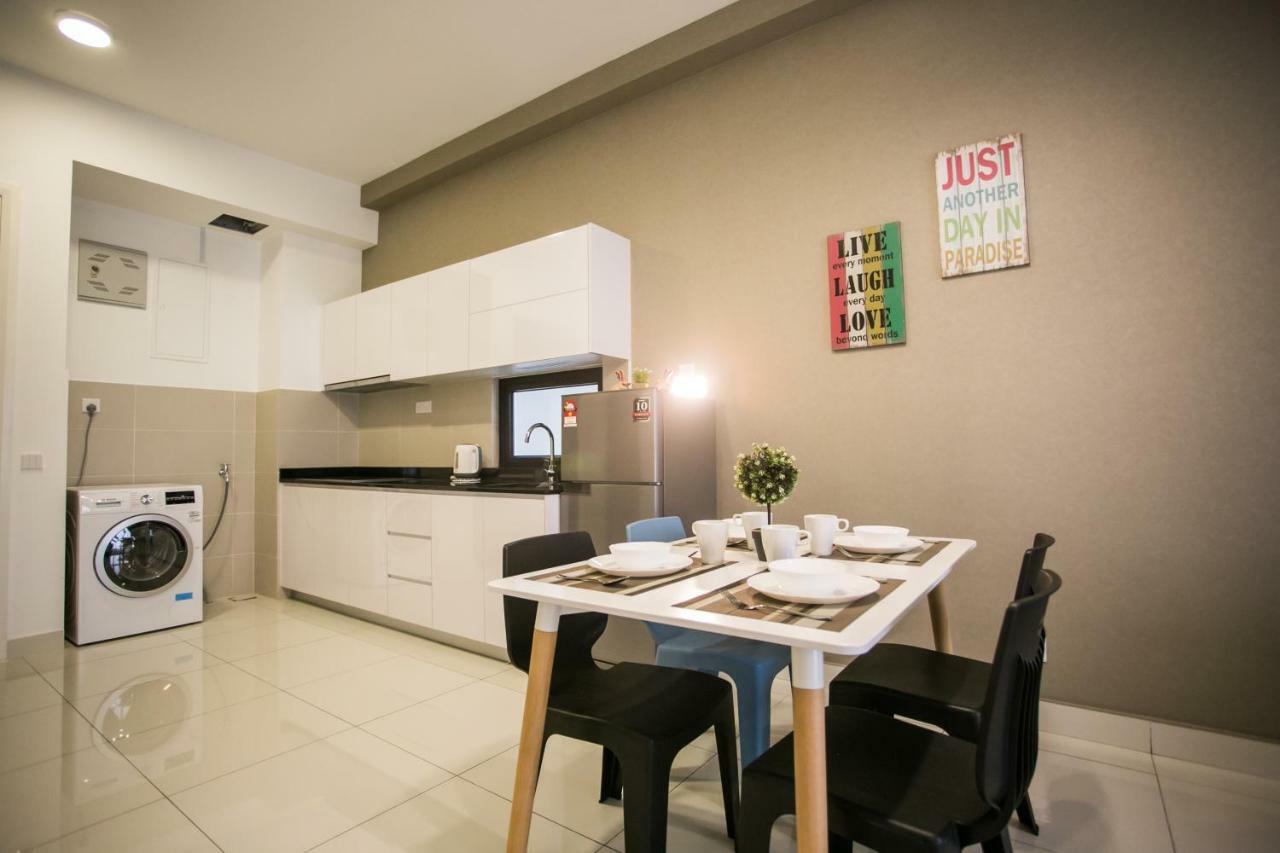נוסג'יה Econest Apartment By The One - Educity Nusajaya מראה חיצוני תמונה